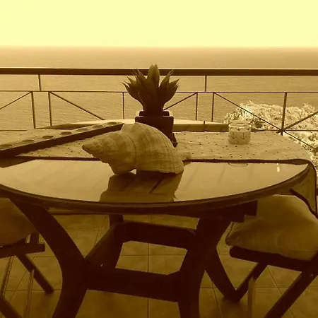 Sea And Sky Infinity Blue Apartment Gythio Exterior foto