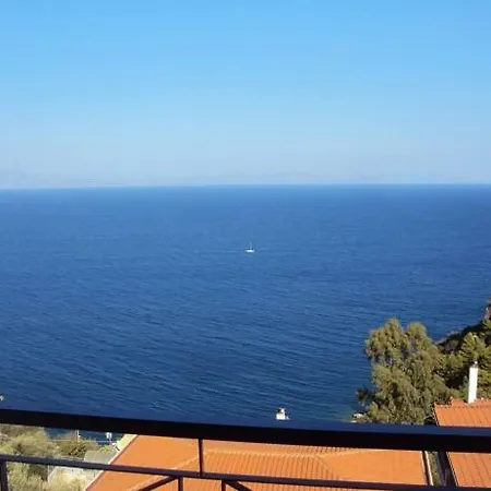 Sea And Sky Infinity Blue Apartment Gythio Exterior foto